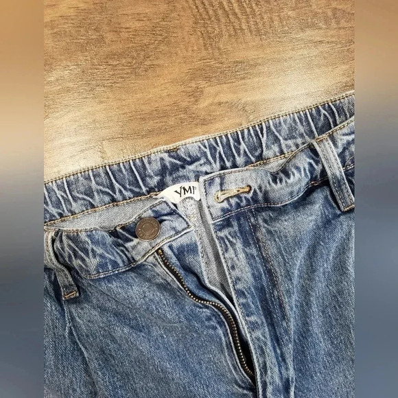 YMI Light Wash Distressed Baggy Boyfriend Jeans Size XL - Picture 3 of 6